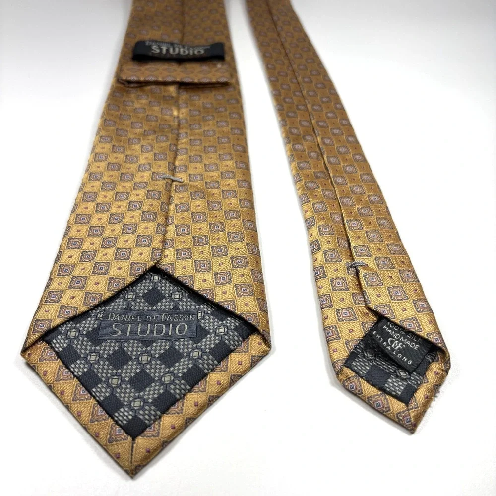 Daniel De Fasson Luxury Men Tie Gold & Geometric Foulard Design Silk XL 66 x 3.5